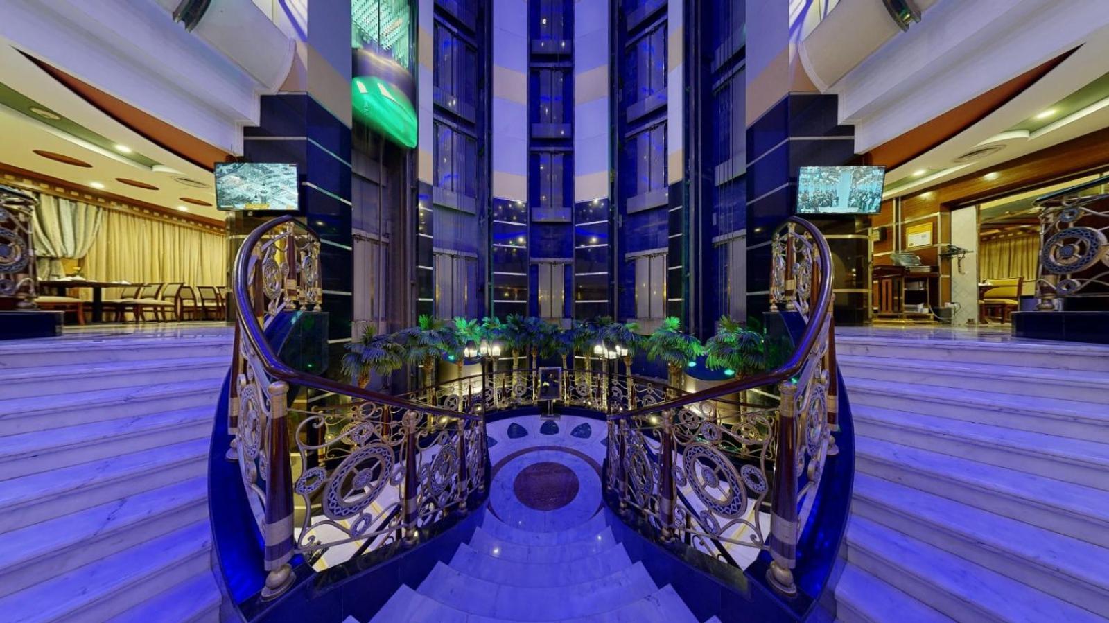 لـــيدر المنى كريم 3*